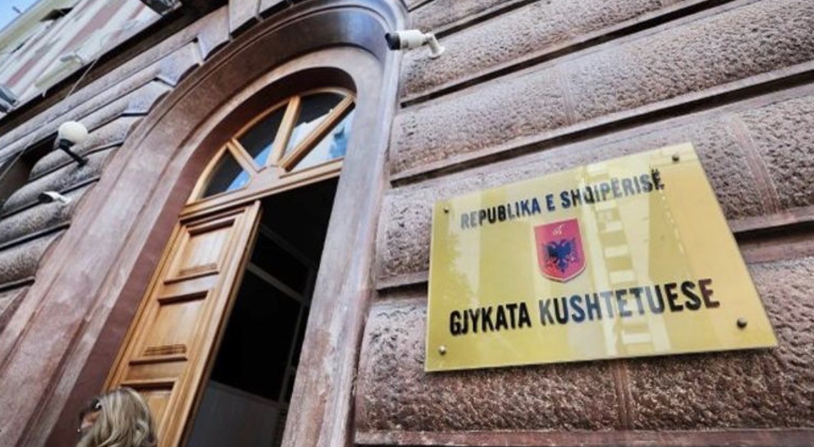 Gjykata Kushtetuese shqyrton sot çështjen e mandatit të anëtarëve të saj