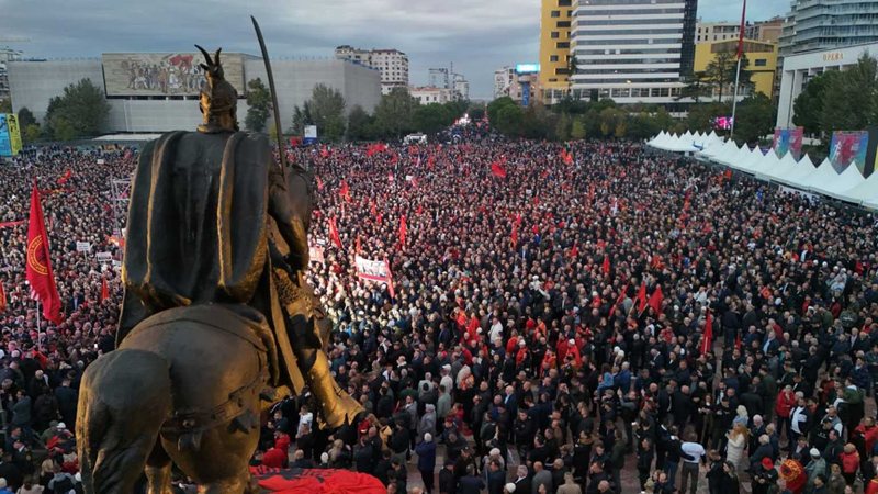 Tirana zgjodhi UÇK-në, Binaj zgjodhi Berishën
