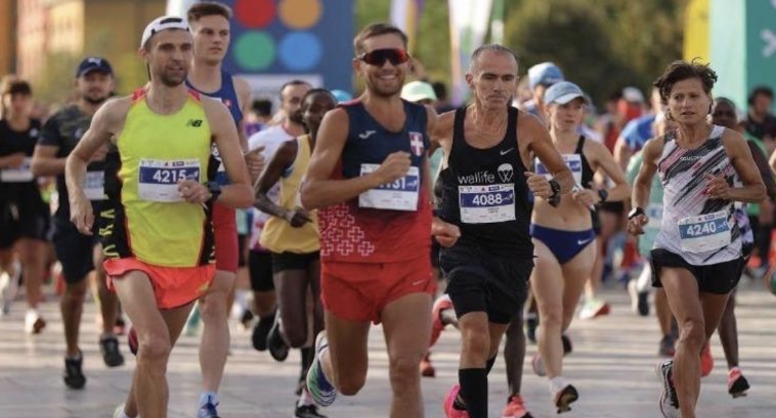 Sot zhvillohet ‘Maratona Fan Run’ në Tiranë, nis nga sheshi ‘Nënë Tereza’ dhe përfundon në fund të Bulevardit ‘Dëshmorit e Kombit’! Ja rrugët që do bllokohen