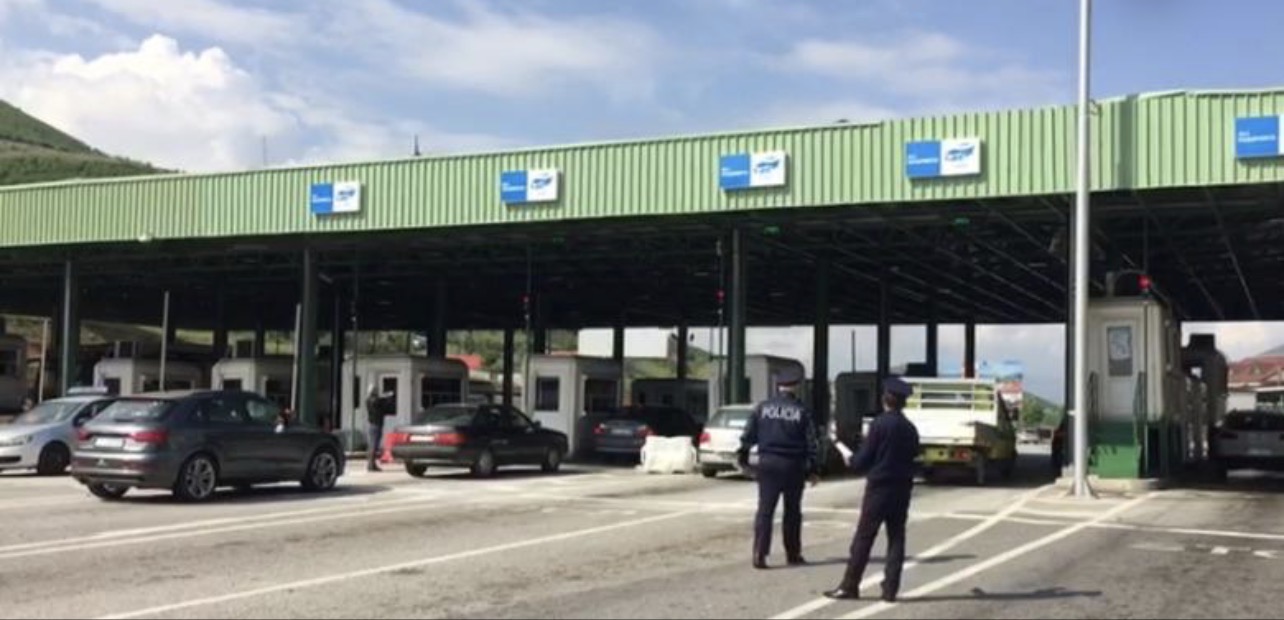 I shpallur në kërkim ndërkombëtar për plagosje e vjedhje me dhunë, arrestohet në Morinë 35-vjeçari nga Kosova