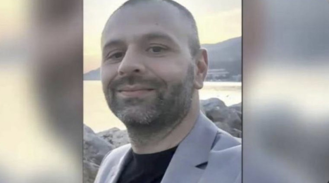 ‘Ai po merr frymë lirisht’, profesori italian del nga qelia! Kthehet në itali 75 ditë pasi u përfshi në aksidentin ku vdiq 17-vjeçari shqiptar