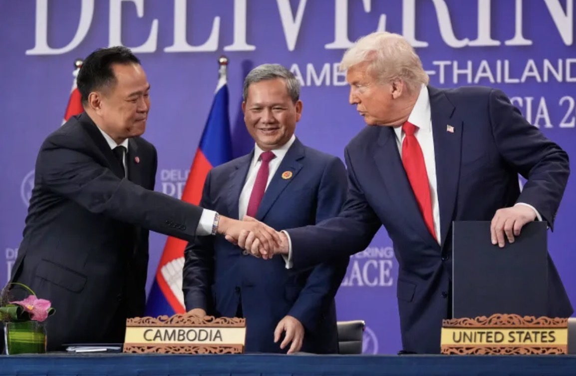 Trump ndërmjetëson, Tajlanda dhe Kamboxhia nënshkruajnë armëpushimin historik