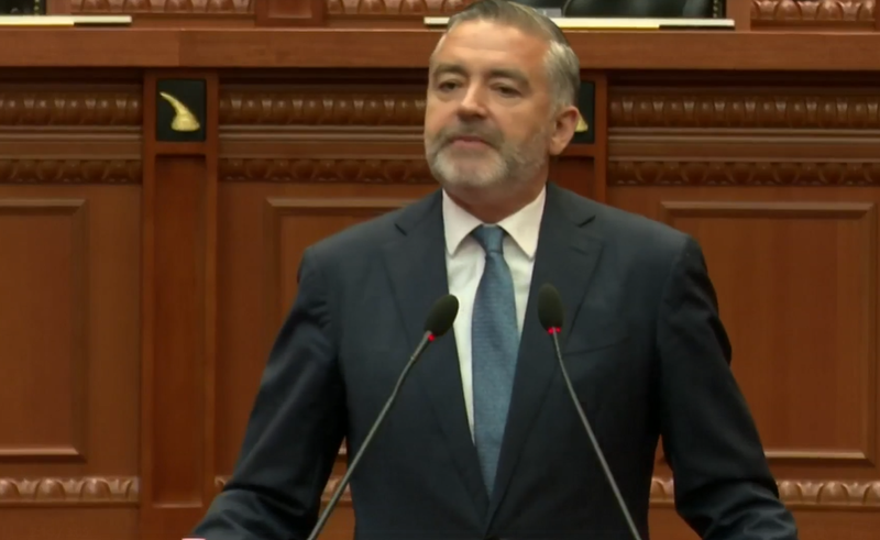 Klosi i kthehet opozitës: S’mund ta trembni drejtësinë me fjalë! Ina Rama kërkoi hetim për 21 janarin, Berisha e bllokoi
