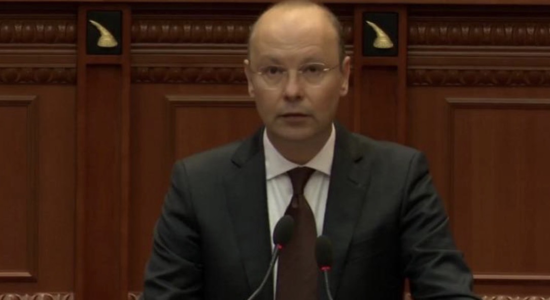 Raporti i PD për shkarkimin e Peleshit, Ivi Kaso: S’po kërkojmë ndëshkimin e një personi, por rikthim në standartet institucionale