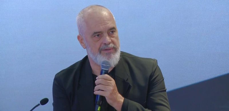 Ndërtimet pa leje në Parkun Kombëtar të Valbonës/ Rama ndan pamjet dhe bën thirrje: Ndaluni, është e kotë