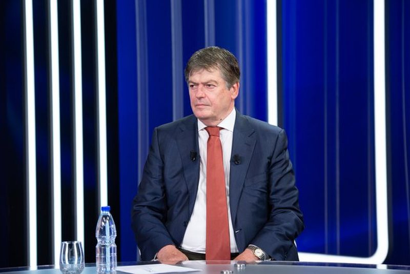 “Trajtim mizor ndaj Veliajt”, Bamir Topi: Për interesa politike këtu bëhet gjithçka