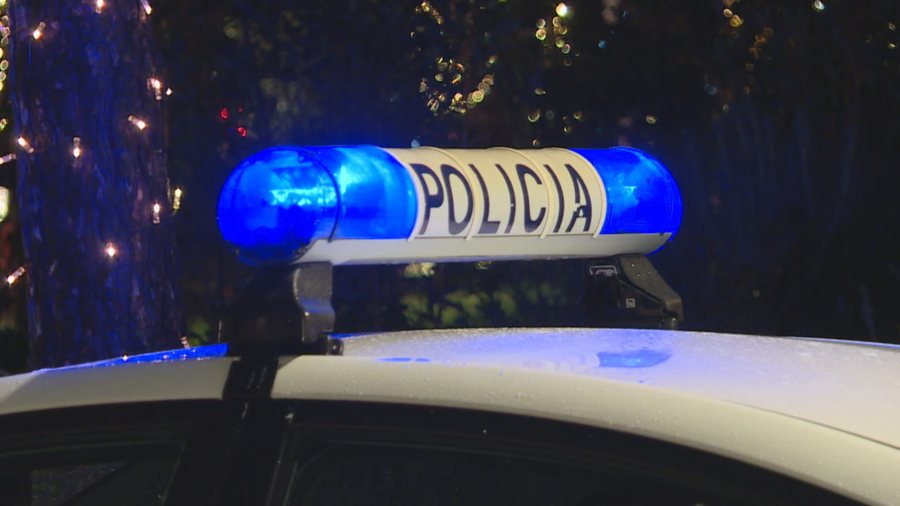 Sherr masiv me thika në Kamëz, 4 të plagosur dërgohen me urgjencë te Trauma