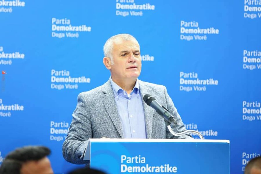 Bujar Leskaj dorëzon mandatin e deputetit pasi tha se nuk e rruante për urdhërat e partisë