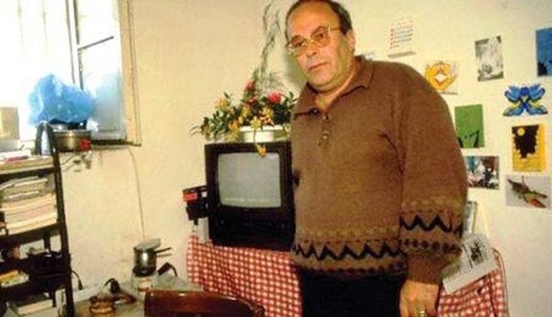 Gazetari rrëfen marrëdhënien me Fatos Nanon: U bëmë shokë burgu, komunikonim me…