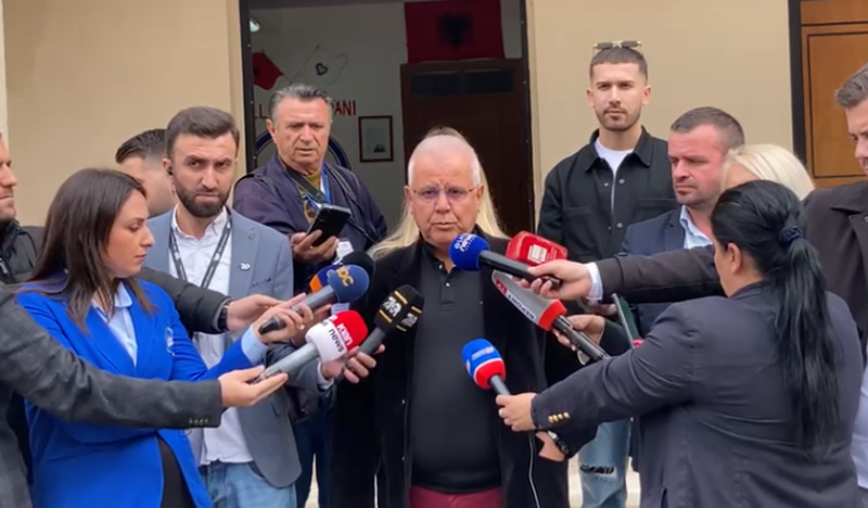 Kandidati i pavarur i mbështetur nga PD në Berat: Luftën e kam me shtetin, unë kam projekte te mëdha për këtë qytet
