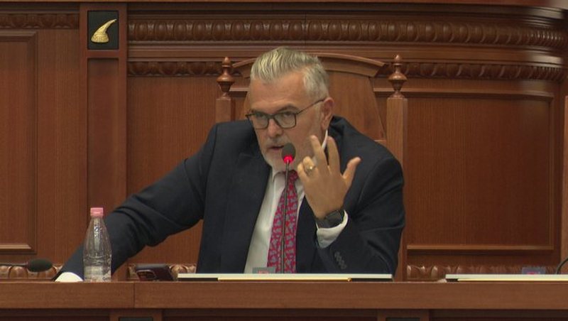 “Zotëria i 21 janarit ka diskriminuar duke vrarë e torturuar njerëz”, Gogu: Berisha është përpjekur të nënshtrojë KLSH kur ishte në pushtet