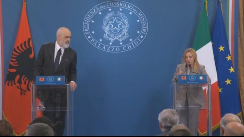 Marrëveshja për emigrantët/ Meloni: U përpoqën të na pengojnë, por ecim para! Rama: Do ta pranoja 100 herë