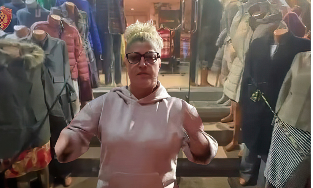 Arrestohet në Yzberisht 49-vjeçarja e famshme në TikTok, shiste rroba të vjedhura nga Greqia