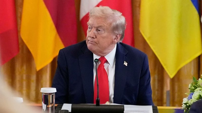 Plani amerikan i paqes duket se është shkruar fillimisht në rusisht