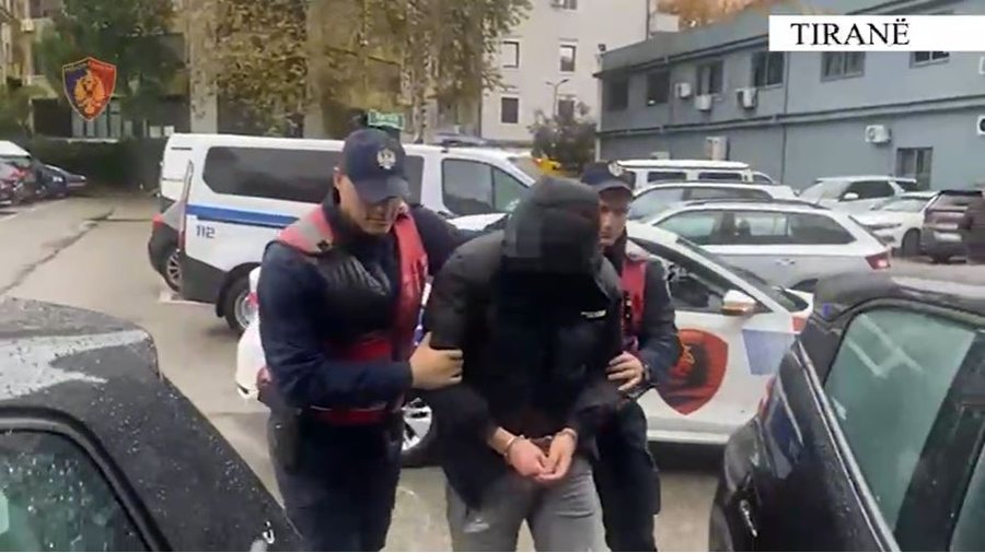 Shiste kokainë dhe kanabis tek “Ish-parku i autobusëve”, arrestohet 23-vjeçari në Tiranë