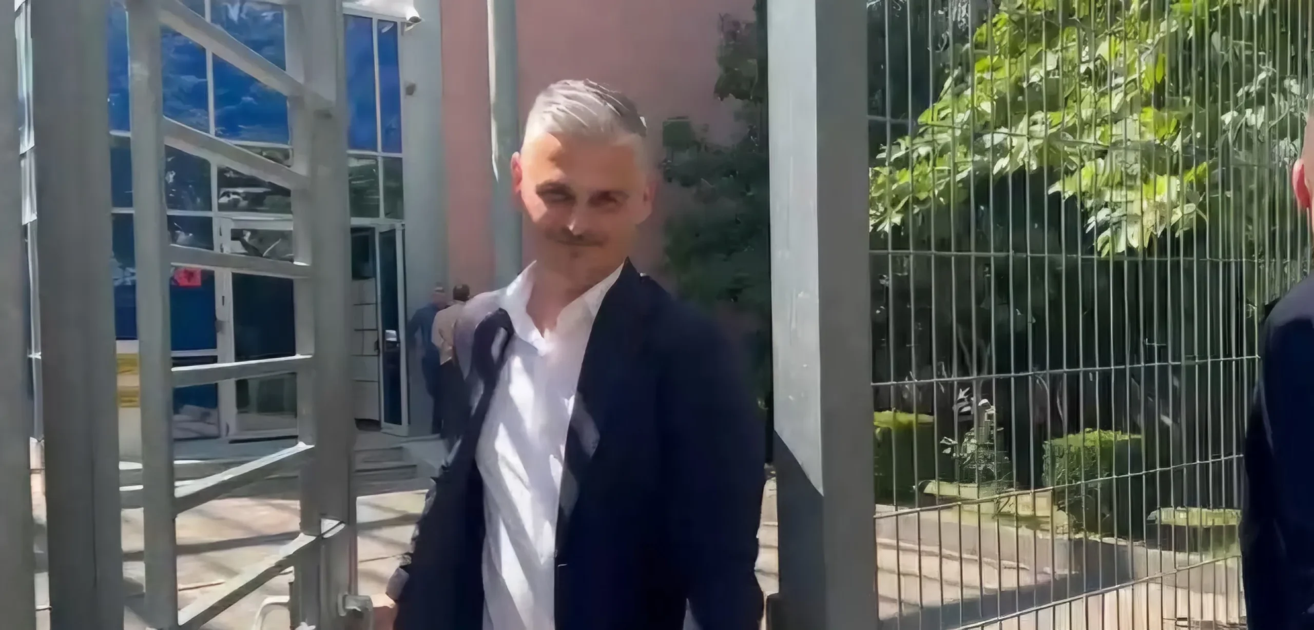 Bëmat e fundit të Gjyles së ARRSH para arrestimit, dhjetëra milionë euro për Artan Sakon, Betën, Ardit Metaliajn dhe Shkëlqim Elmazaj me pazar në tavolinë