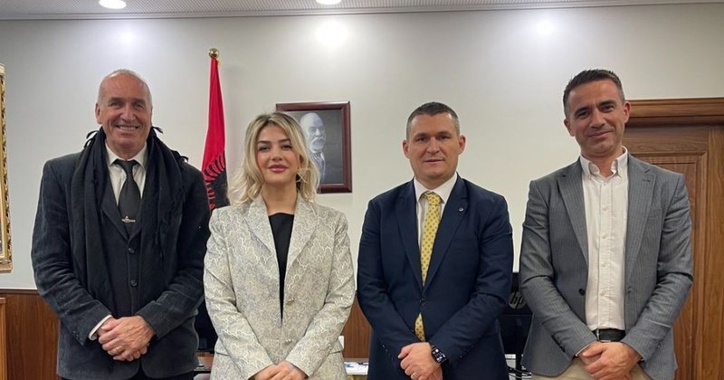 I mbaroi mandati në SPAK, Altin Dumani “leksione” në Kosovë