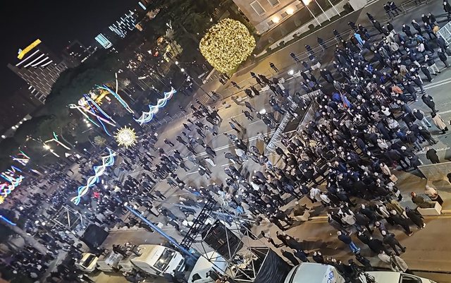Protesta ‘kombëtare’ e Berishës në përmasat e Foltoreve! Militantët e PD hapen për t’u dukur shumë por dalin më keq