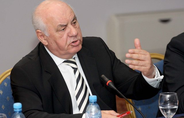 Presidenti i qetësisë dhe stabilitetit institucional, Alfred Moisiu mbush sot 96 vjeç