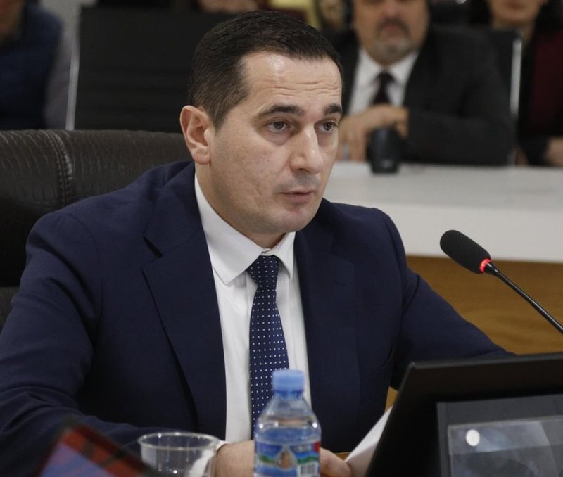 Klodian Braho zgjidhet me 7 vota kreu i ri i SPAK, Xholi 3 vota. Ja platforma e pasuesit të Dumanit: BKH-ja të bëjë vetë arrestimet