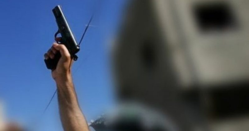 Plagosen me armë 2 persona në Kukës, shpallen në kërkim dy vëllezërit