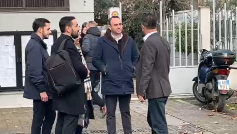 U arrestuan pas tubimit të PD-së, 4 protestuesit njihen sot me masën e sigurisë, deputetët e Berishës shkojnë në Gjykatën e Tiranës
