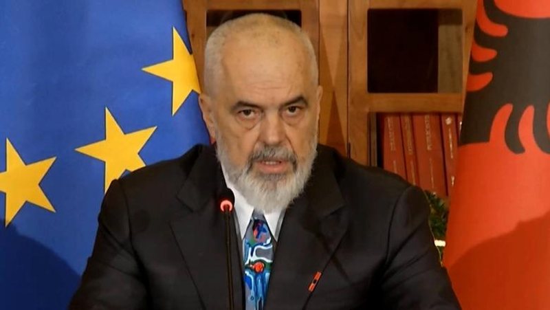 Rama ironi me opozitën: Punët i kemi ndarë, unë në zyrë dhe PS në qeveri, të tjerët poshtë penexheres sime në rrugë