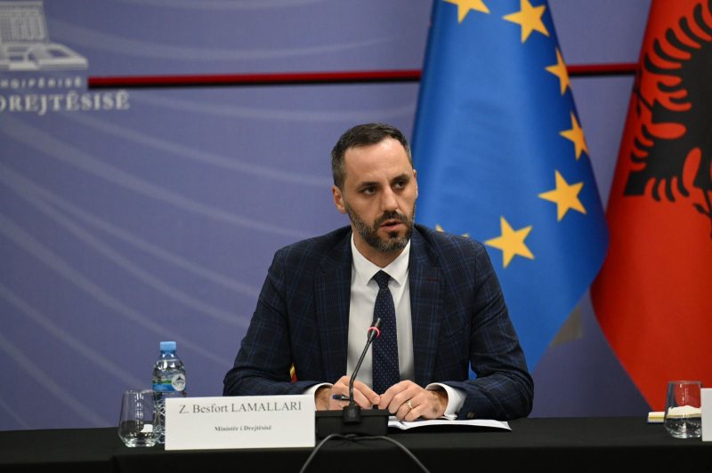 Ministri i Drejtësisë jep lajmin e mirë për mbi 13 mijë familje pronarësh: Miratuam kompensimin, paratë kalojnë në llogari bankare