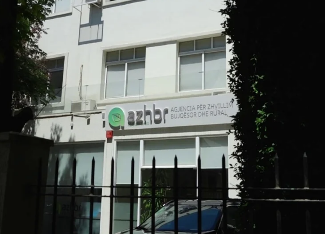 Abuzimet e AZHBR / Si u vodhën 2 milionë euro në Malësinë e Madhe, tokat e mbjella ishin vetëm në letër