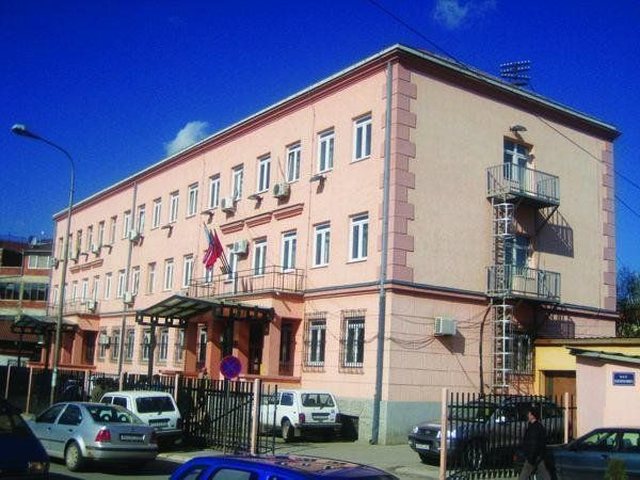 Sekuestrohen 12 pasuri me vlerë 4 mln euro në Vlorë, nën hetim 91-vjeçari! Dyqanet e apartamentet në emër të të birit
