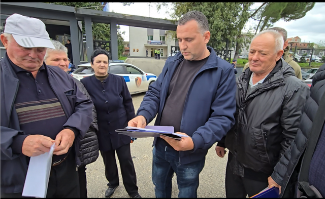 “Bashkëshortja e Salillarit ua merr tokat për panele diellore”/ Banorët në Boçovë: Do luftojmë deri në fund për pronën tonë!