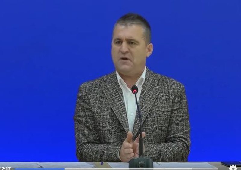 “PD është parti e vdekur” – Ish-kreu i Partisë Demokratike: Sokol Olldashi na paralajmëroi, është subjekt politik i i familjes Berisha