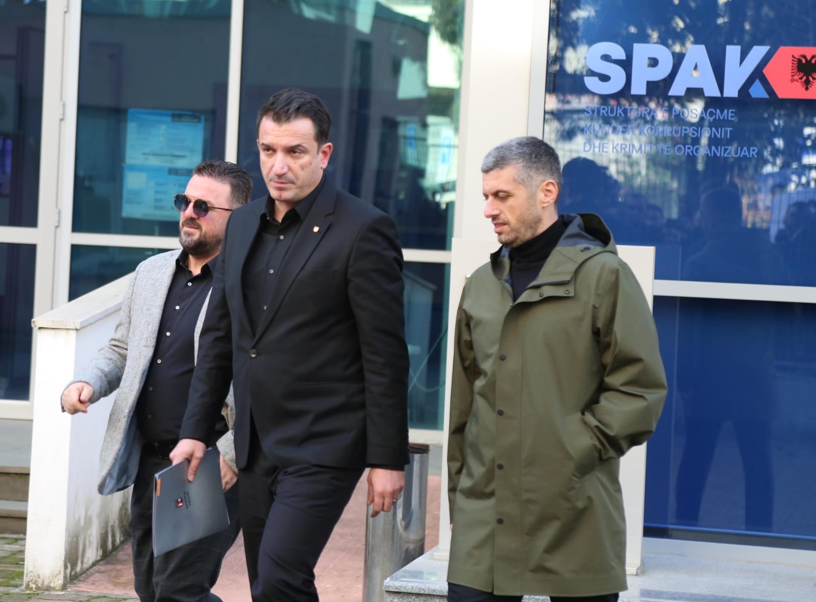Flluska e SPAK kundër Veliajt, 2016 viti i përplasjes së drejtësisë me pushtetin