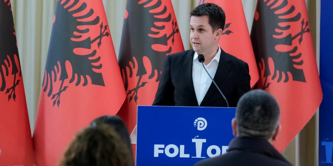 Alimehmeti luan kunj më kunj, lë Salianjin dhe i bashkohet Foltores së Berishës