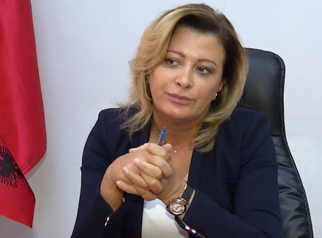 Jep dorëheqjen Dallëndyshe Bici