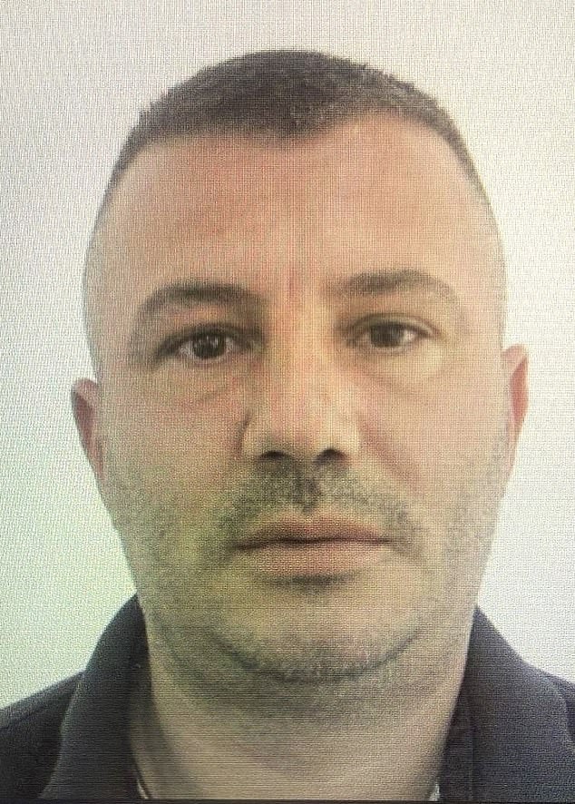 “Daily Mail”: Britania do ekstradojë shqiptarin që pagoi vrasjen e Albi Bashaliut