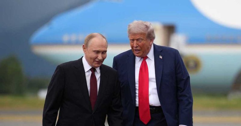 Zbulohet prapaskena e fortë e vitit 2019: Putin i propozoi Trumpit shkëmbimin e Maduros me Ukrainën