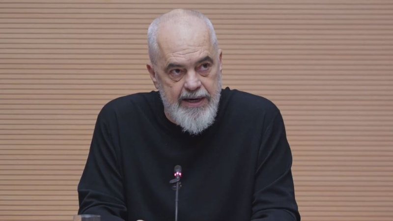 “Do dëmshpërblehen banesat dhe gjëja e gjallë”/ Rama porosi deputetëve: Shkoni pranë njerëzve të prekur nga përmbytja