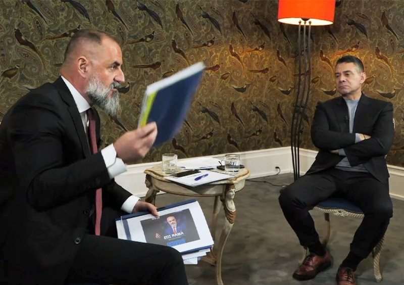 Berisha kalon në delir pas intervistës së Arben Ahmetajt në televizionin e tij: Është guximtar i madh