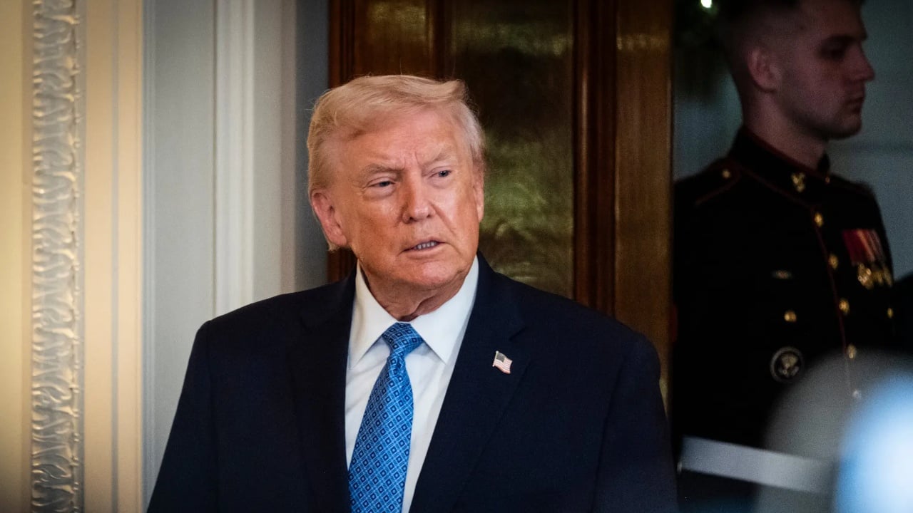 Trump paralajmëron Kubën: Bëni një marrëveshje me SHBA-në ‘para se të jetë tepër vonë’