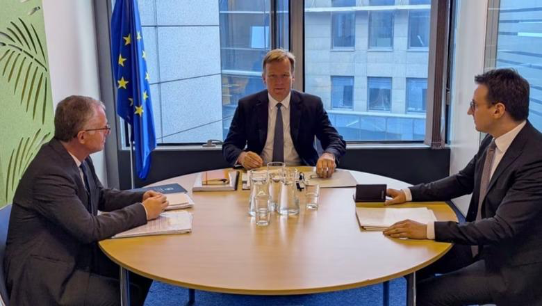 Kosova dhe Serbia arrijnë marrëveshjen për funksionalizimin e Komisionit për personat që rezultojnë të zhdukur