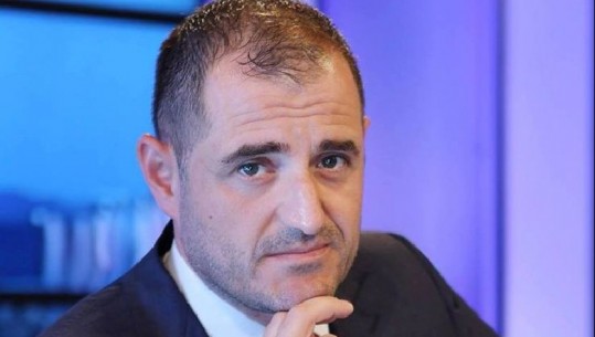 Çim Peka i pakënaqur nga protesta: Këta po sillen më keq se danezët