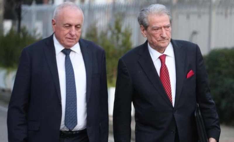 Tritan Shehu ‘tradhton’ Berishën: Do votoj marrëveshjet e paraqitura nga PS në Kuvend