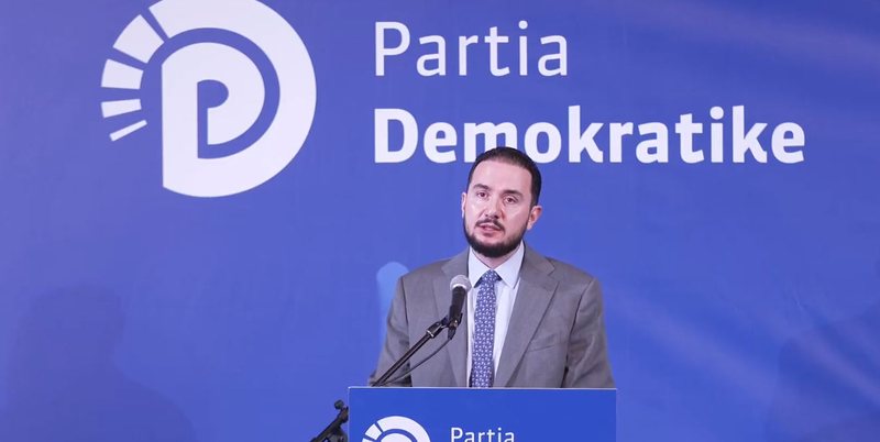 Salianji mesazh Berishës nga Fieri: PD, parti e garës! Qëllimi, të bashkojmë demokratët që përjashtohen nga lidershipi