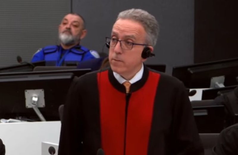 Avokati i Thaçit: Ish-presidenti s’mund të kryente dhunë! Prokuroria po hedh poshtë dëshmitë e ndërkombëtarëve