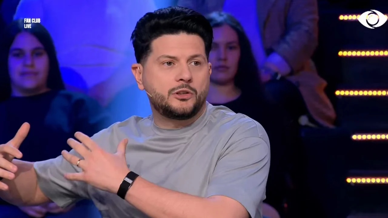 Nuk u kap nga kamerat! Ermal Mamaqi tregon incidentin me Rogertin gjatë Prime në BBV: Më sulmoi…