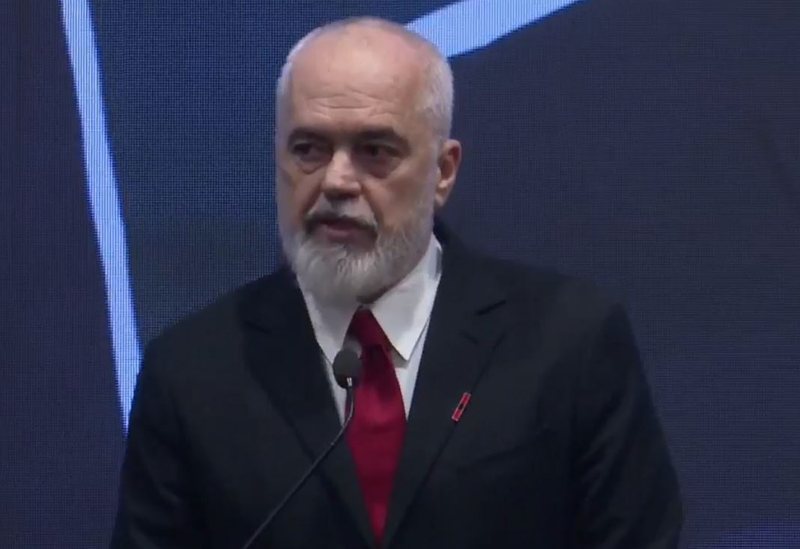 “Arrestoni edhe Bill Clinton e Tony Blair”, Rama sulmon Hagën: Prokurori idiote, si gjykatë serbe!