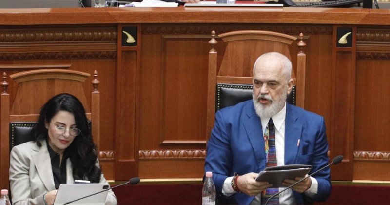 “Nuk hyjmë në vallen e dorëheqjeve sa herë ka një akuzë”, vendimi i Ramës për Ballukun: Do pres raportin e Këshillit të Mandateve