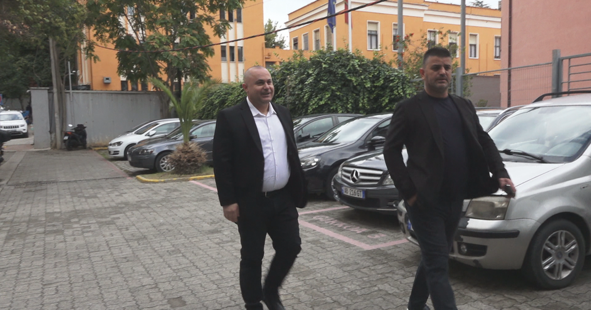 Dëshmitarët lavdërojnë kryebashkiakun Shkreli në SPAK: Jemi ankuar tek ky zotnia dhe na ka zgjidhë punë…