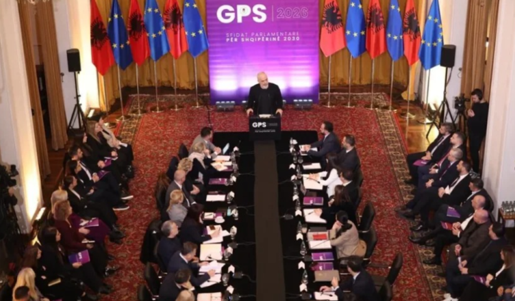 Rama ndryshon qeverinë, ikën Balluku, Albana Koçiu në vend të saj, Toni Gogu ministër Drejtësie, Ferit Hoxha ministër i Jashtëm, Enea Karakaçi ministër i Infrastrukturës, shkarkohet edhe Pirro Vengu